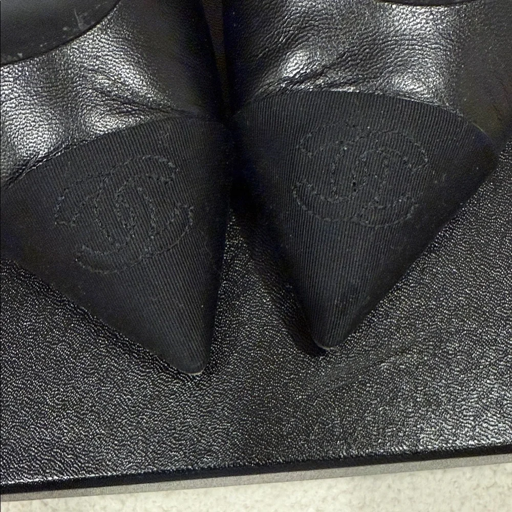 CHANEL Black Slingback Heels - Picture 4 of 6